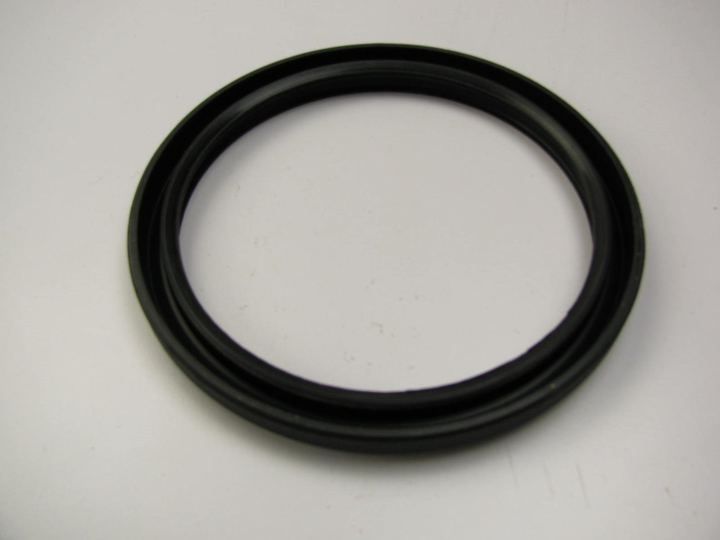 NEW - OEM Ford F1TZ-6701-A Crankshaft Rear Main Seal