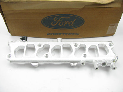 NEW - OEM Ford F1TZ-9D280-B Fuel Rail Manifold 1990-1995 Aerostar Ranger 4.0L