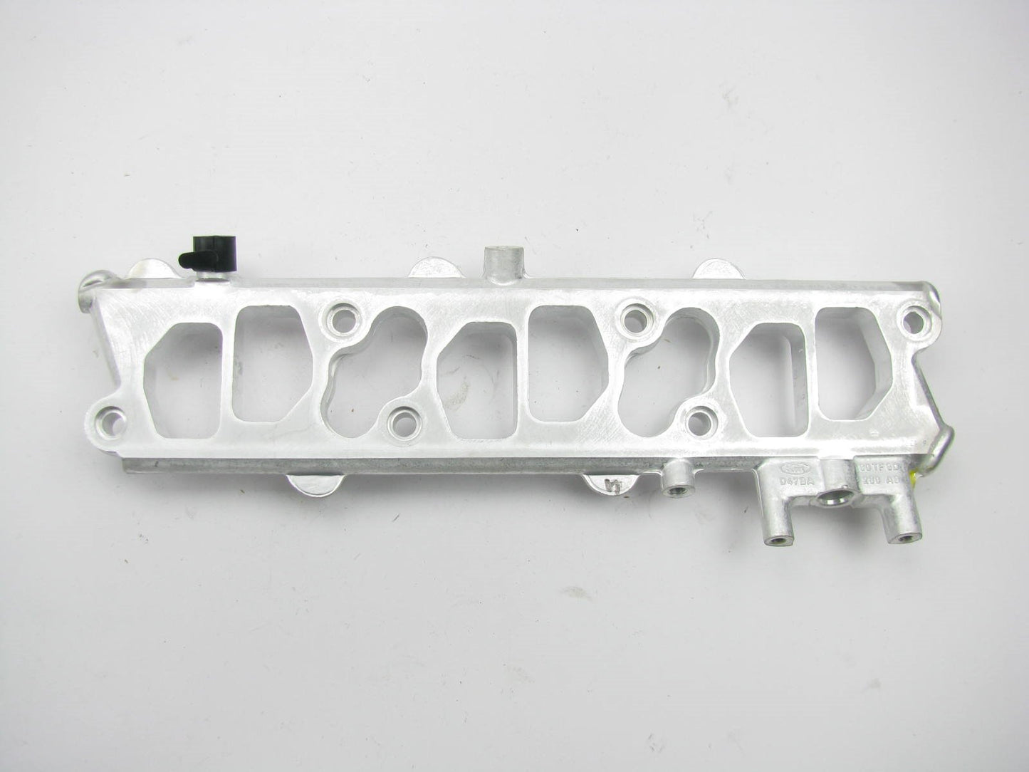 NEW - OEM Ford F1TZ-9D280-B Fuel Rail Manifold 1990-1995 Aerostar Ranger 4.0L