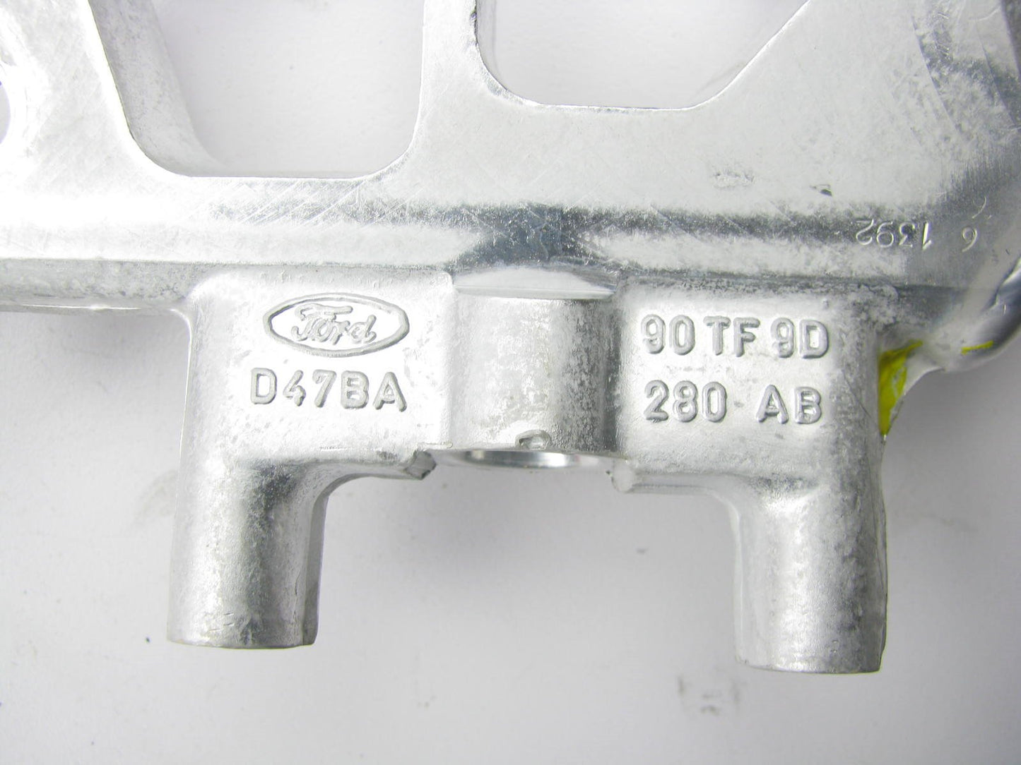 NEW - OEM Ford F1TZ-9D280-B Fuel Rail Manifold 1990-1995 Aerostar Ranger 4.0L
