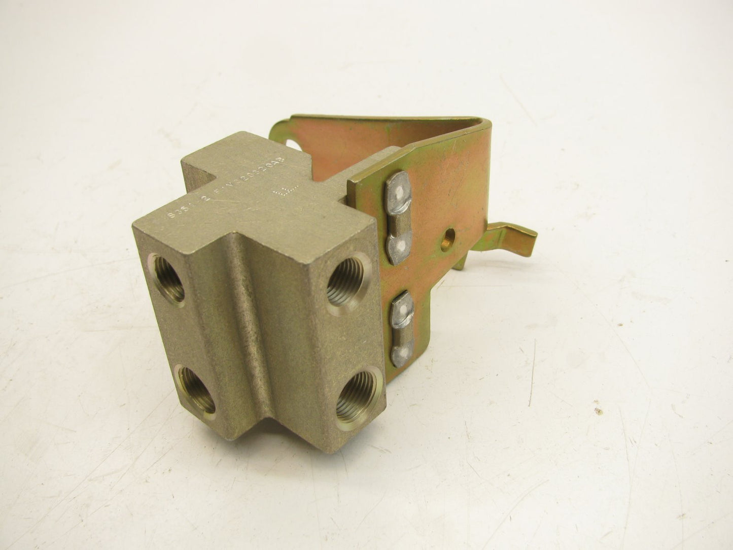 NEW GENUINE 1991 Lincoln Town Car NON-ABS Brake Proportioning Valve F1VY-2C320-A
