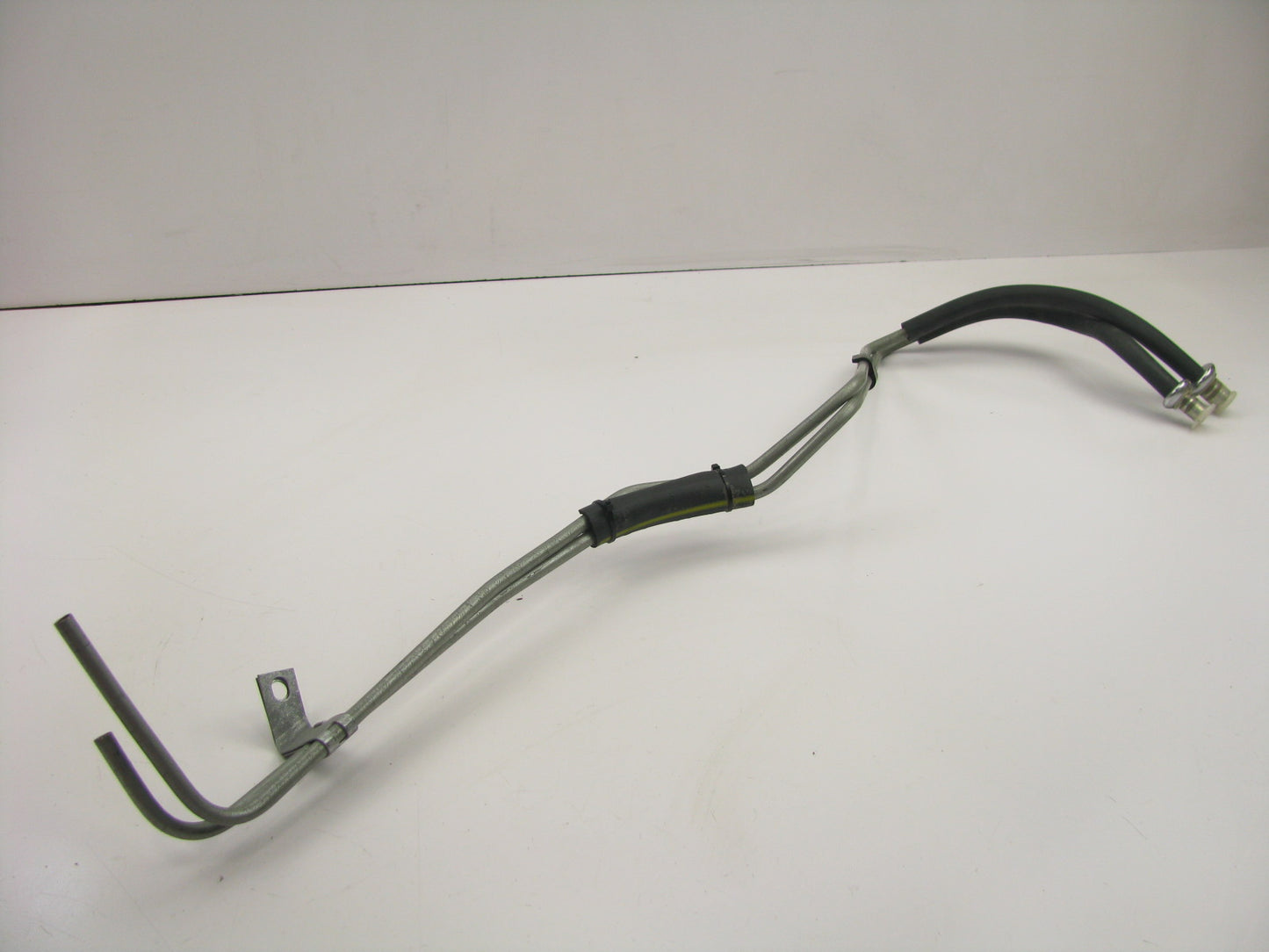 NEW - OEM Ford F1VY-9H334-A Fuel Supply & Return Hose Assembly - UNKNOWN FITMENT