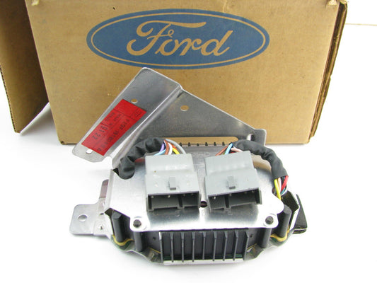 NOS OEM Ford F29Z-18B849-A Radio Amplifier  1992-1994 Aerostar  F29F-18T806-BA