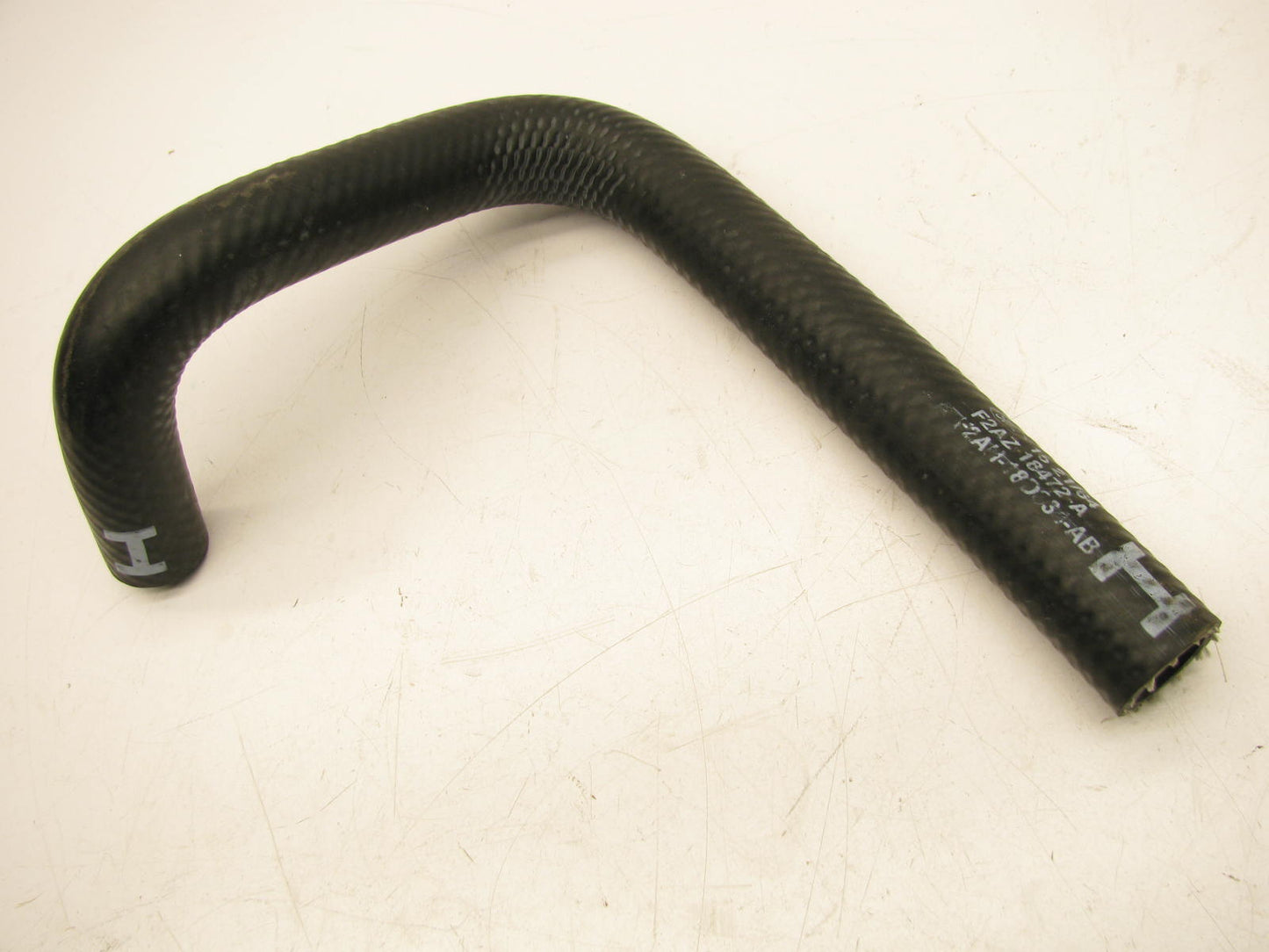 New Genuine OEM Ford Molded Heater Hose 92-94 Crown Vic, Town Car, Grand Marquis