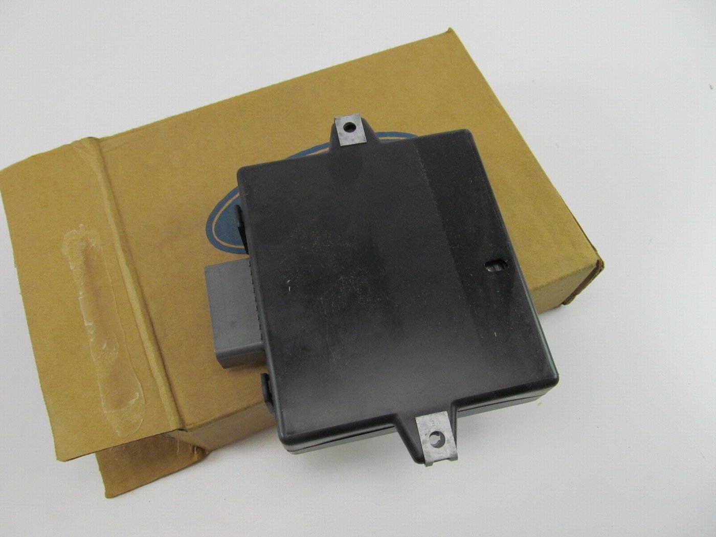 NEW GENUINE OEM 92-94 Ford Crown Vic Power Steering Control Module F2AC-3F712-AC