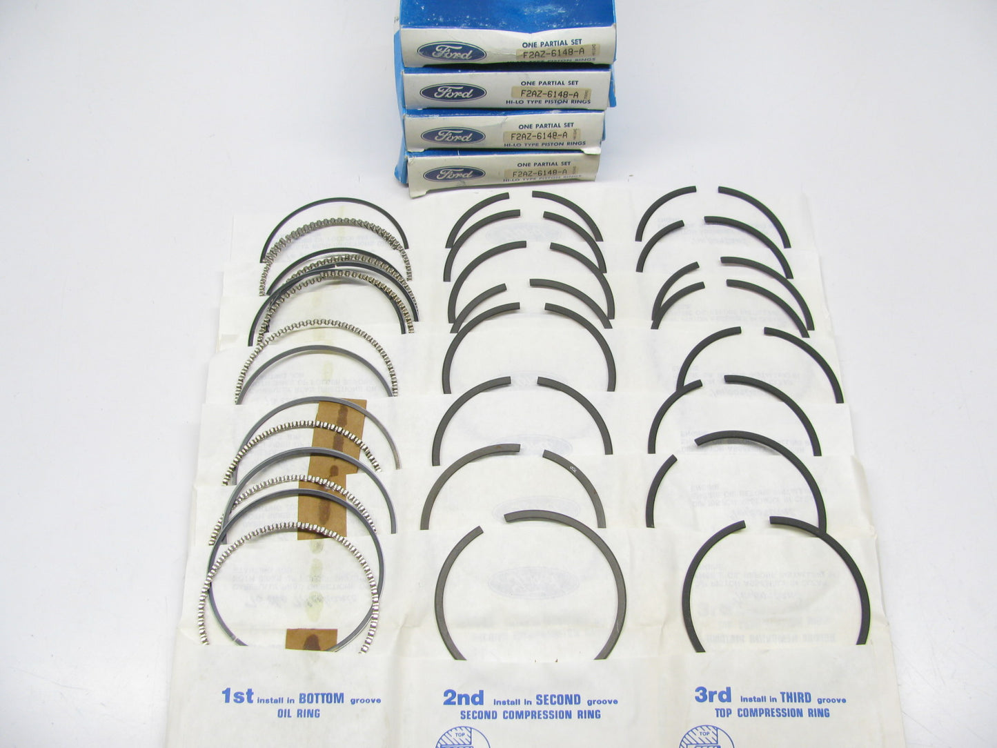 NEW - OEM Ford F2AZ-6148-A Full Piston Ring Set - Standard 1992-94 4.6L V8 SOHC
