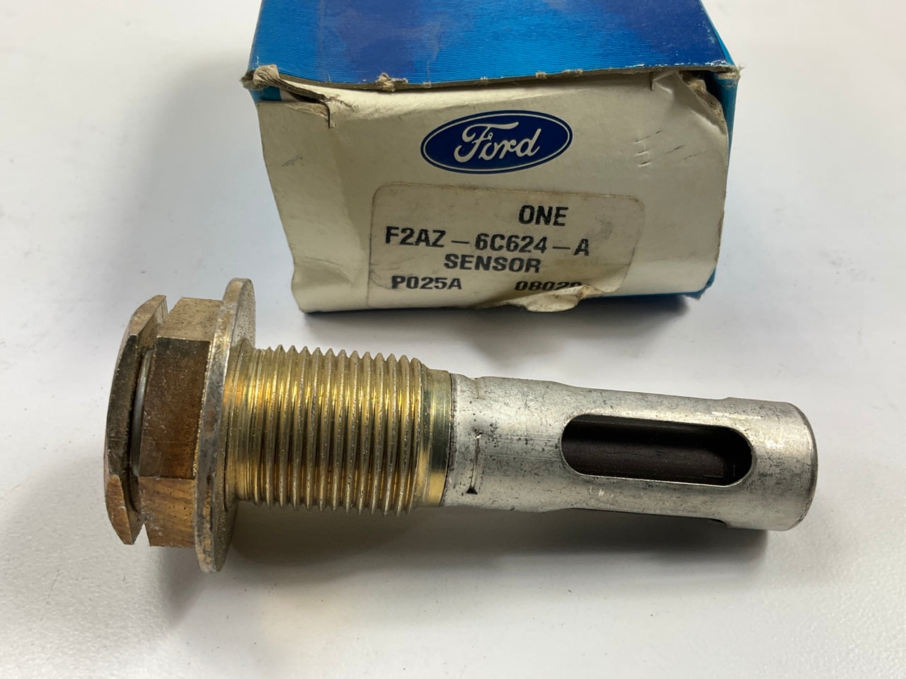 NEW - OEM Ford F2AZ-6C624-A Engine Oil Level Sensor