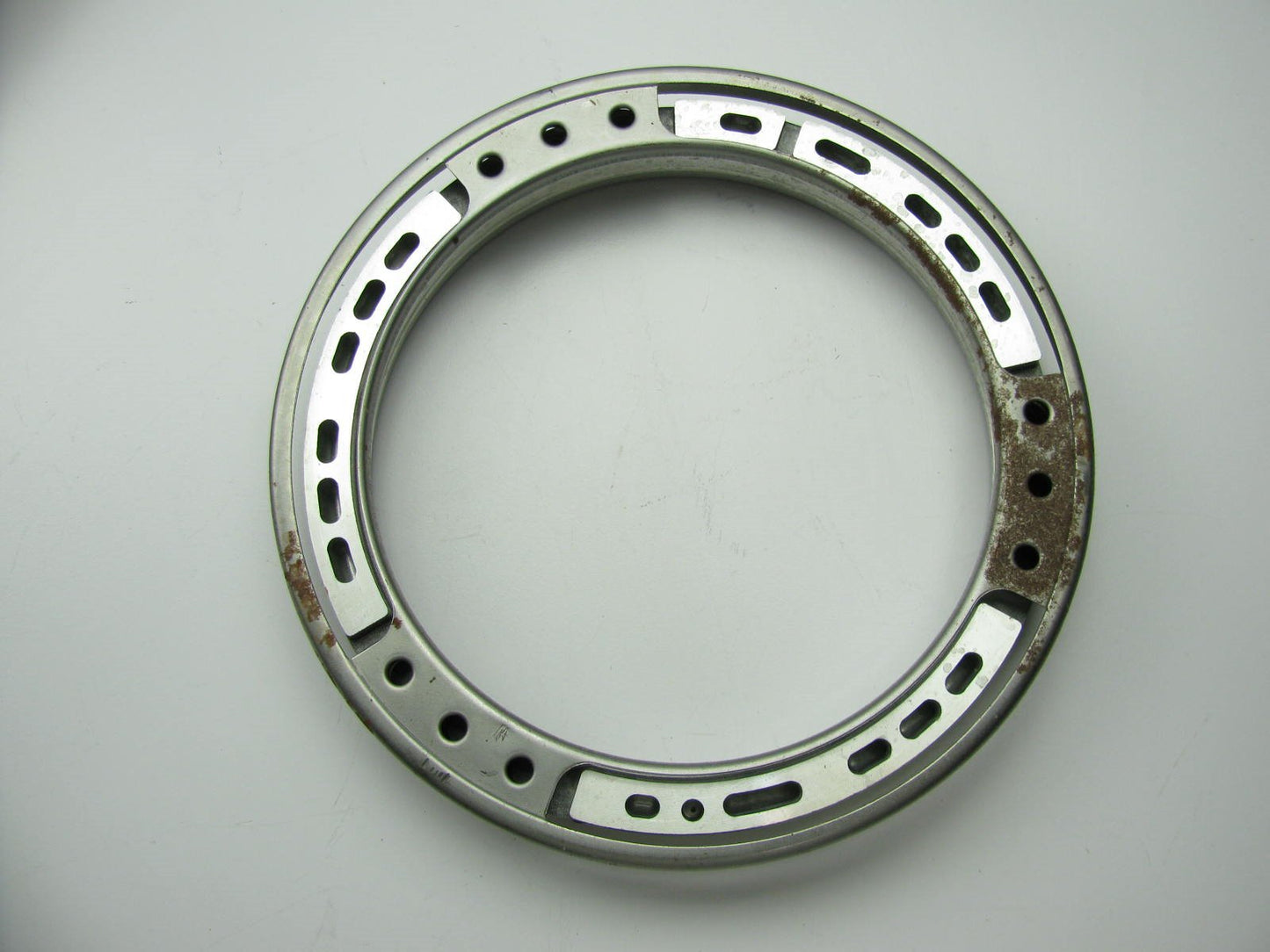 NOS OEM Ford F2AZ-7E005-A Intermediate Clutch Piston 4R70W Trans F0AP-7E005-AA