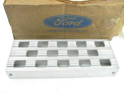 NEW - OEM Ford F2HZ-5D026-A Frame Crossmember Access Step 1992-98 LL900 LTL900