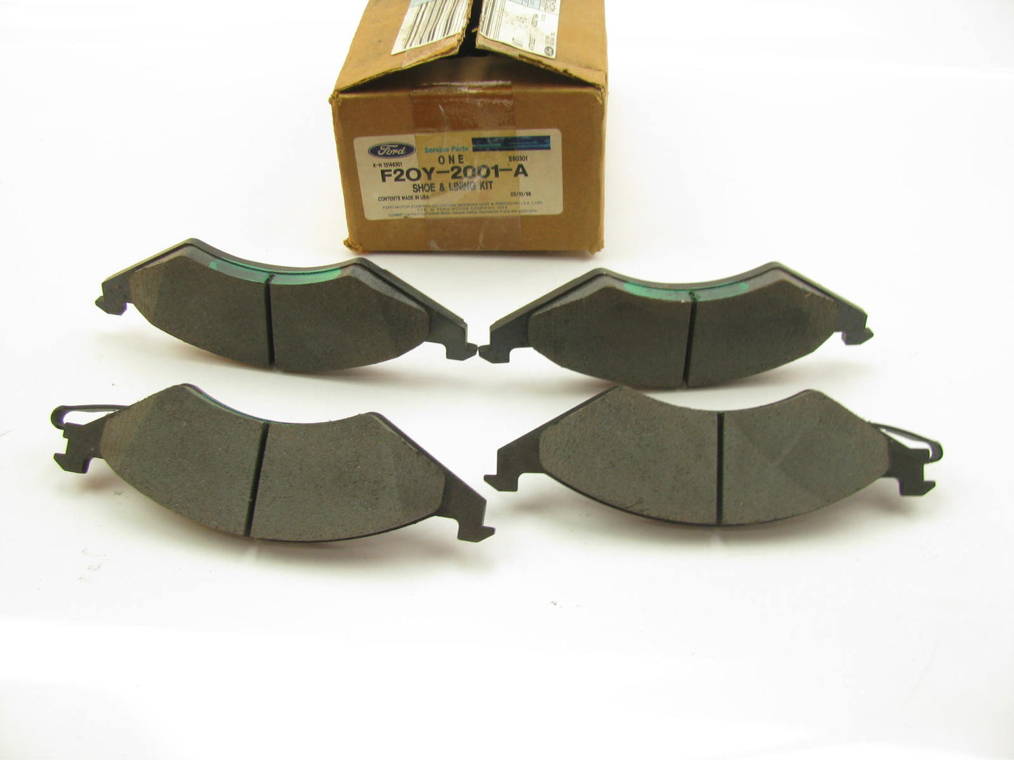 NEW GENUINE OEM Ford F2OY-2001-A FRONT Brake Pads