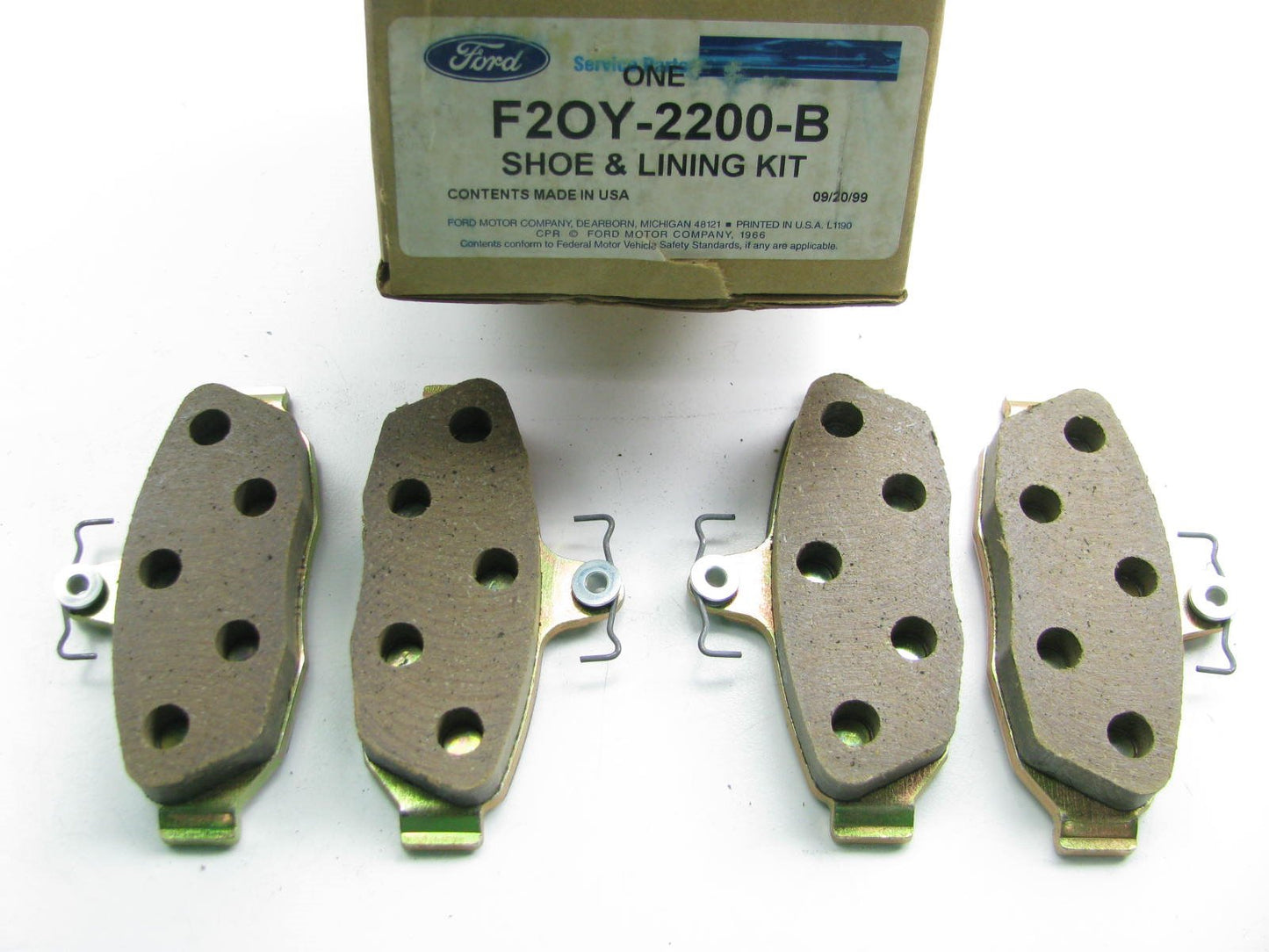 New OEM Rear Disc Brake Pads For 89-92 Thunderbird Cougar F2OY-2200-B