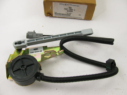 NEW - OEM Ford F2OY-5359-A Front Left Ride Height Sensor 1988-1994 Continental