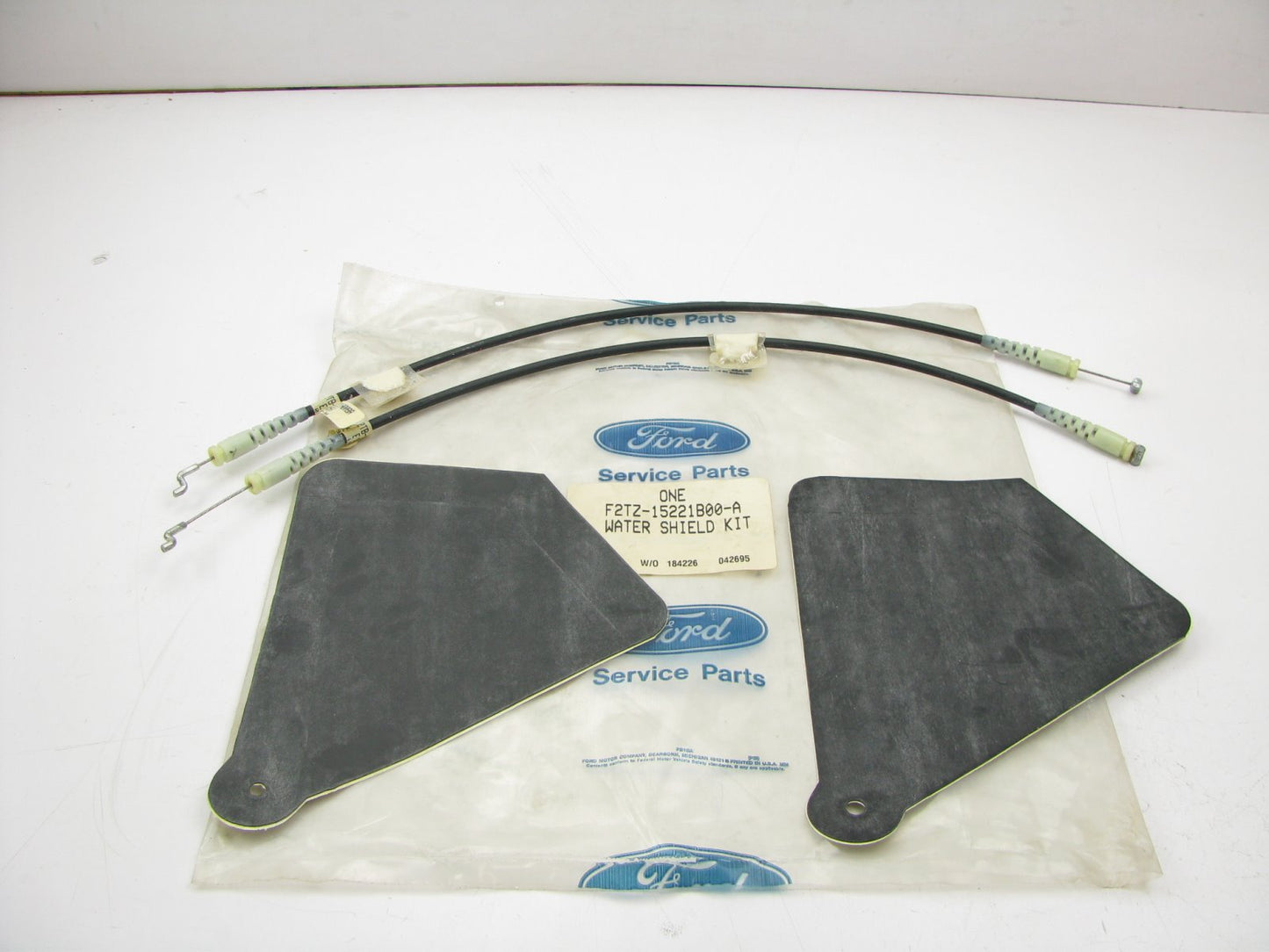 NOS OEM 1992-1997 Ford F150 F250 F350 Truck Door Latch Cable Kit F2TZ-15221B00-A