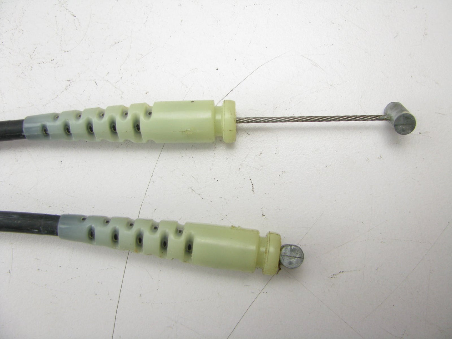 NOS OEM 1992-1997 Ford F150 F250 F350 Truck Door Latch Cable Kit F2TZ-15221B00-A