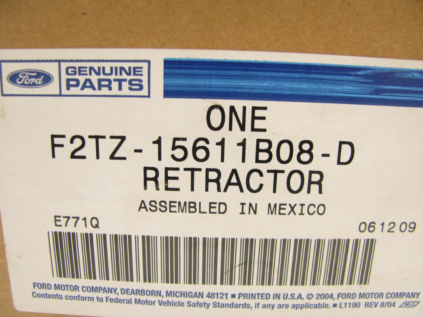 NEW - OEM Ford F2TZ-15611B08-D Front Right Belt & Buckle - Retractor Assembly