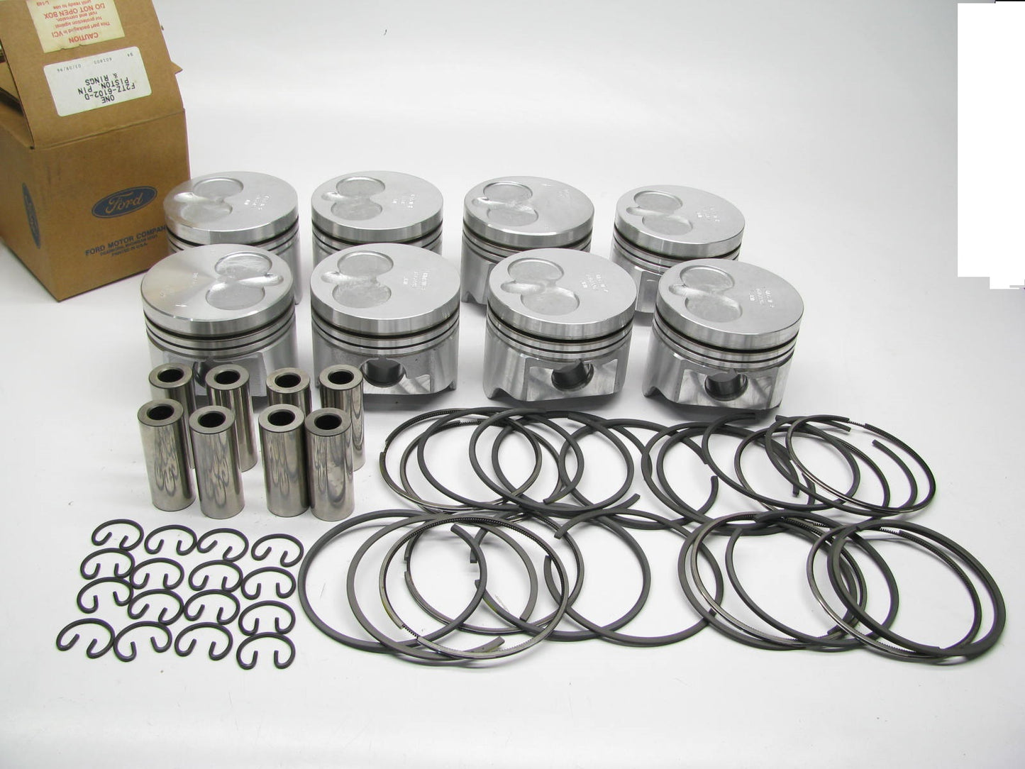 (8) NEW - OEM Ford F2TZ-6102-D Engine Pistons .030'' 1988-1994 7.3L-V8 Diesel