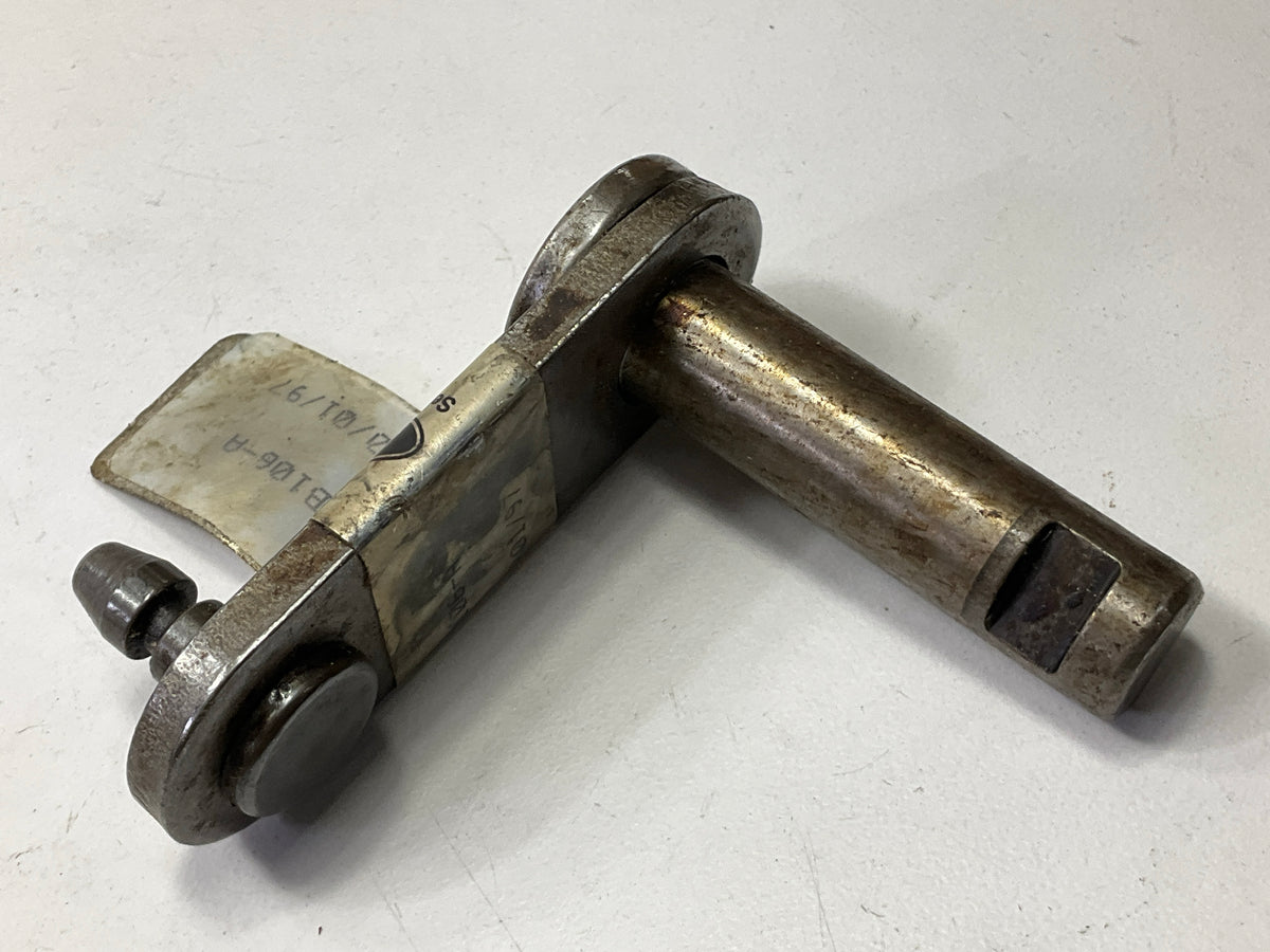 NOS - OEM Ford F2TZ-7B106-A  Transfer Case Control Arm 1992-1997 E4OD W/ BW1356
