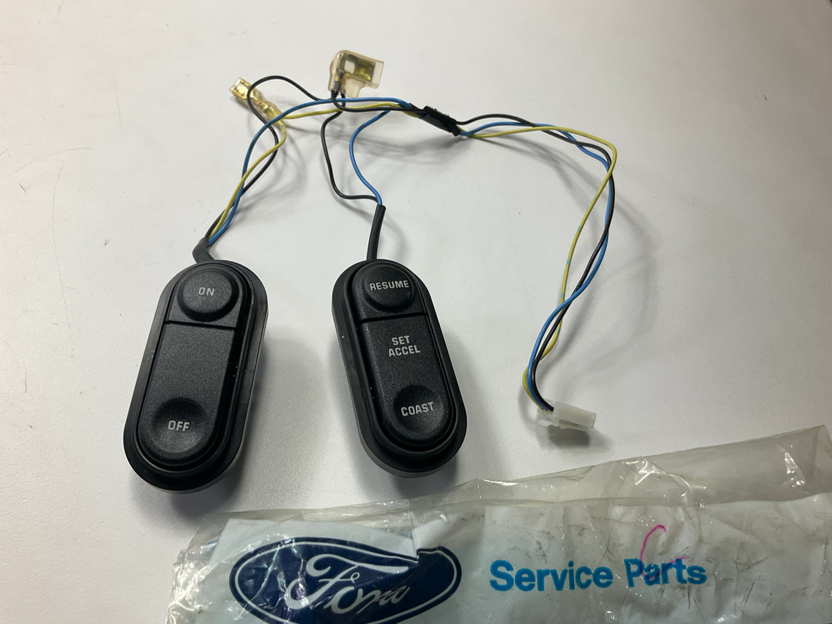 NEW - OEM Ford F2UZ-9C888-B Steering Wheel Cruise Control Switch