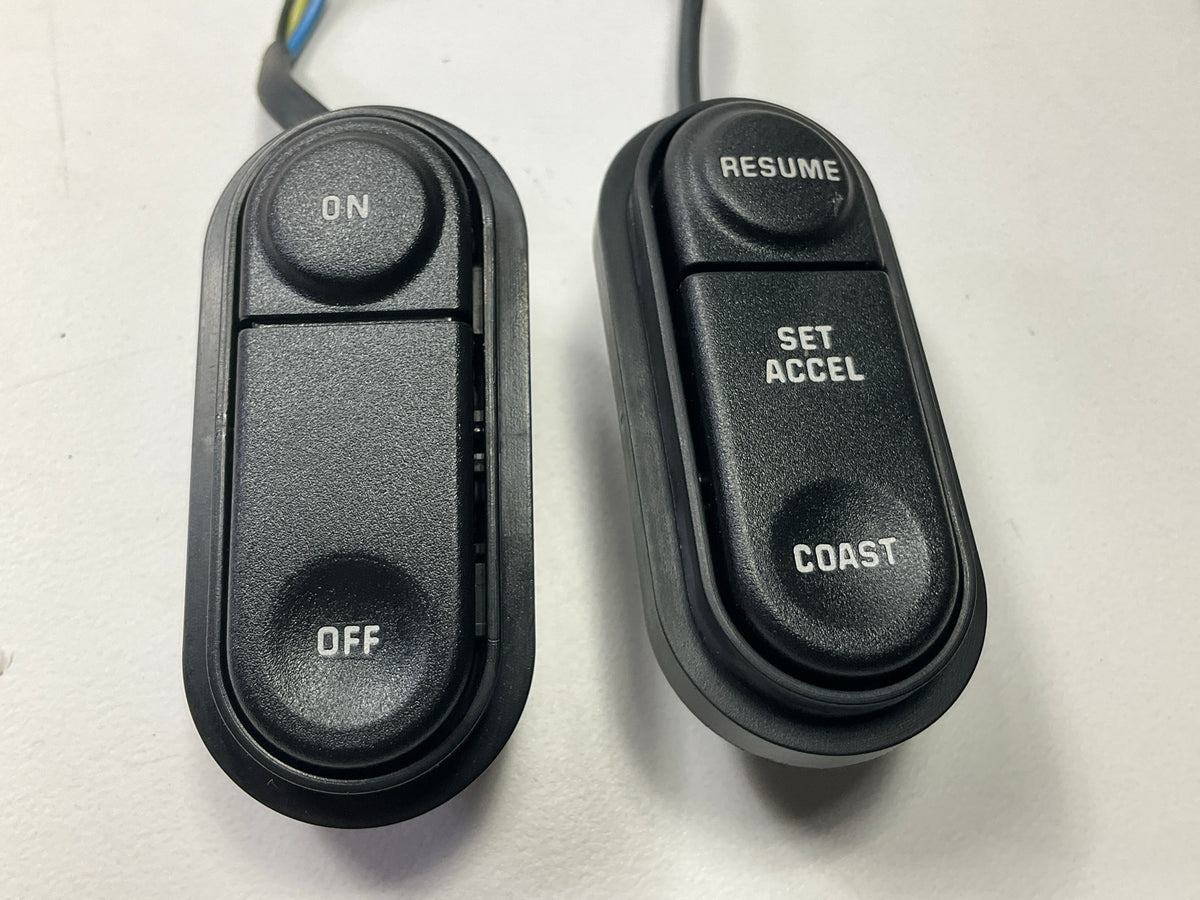 NEW - OEM Ford F2UZ-9C888-B Steering Wheel Cruise Control Switch