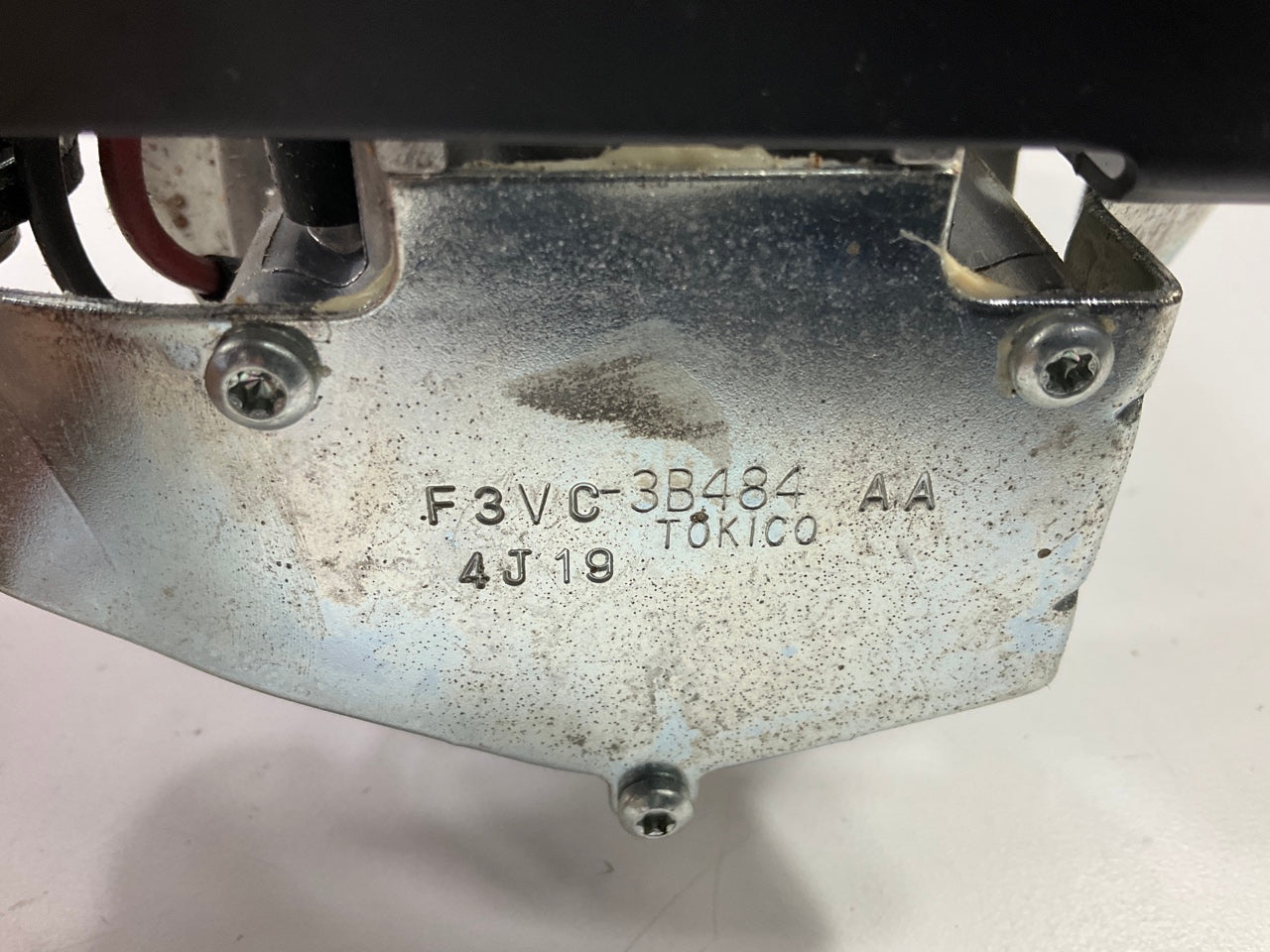 NOS - OEM Ford F2VY-5319-A Air Ride Suspension Air Compressor 1990-1997 Town Car