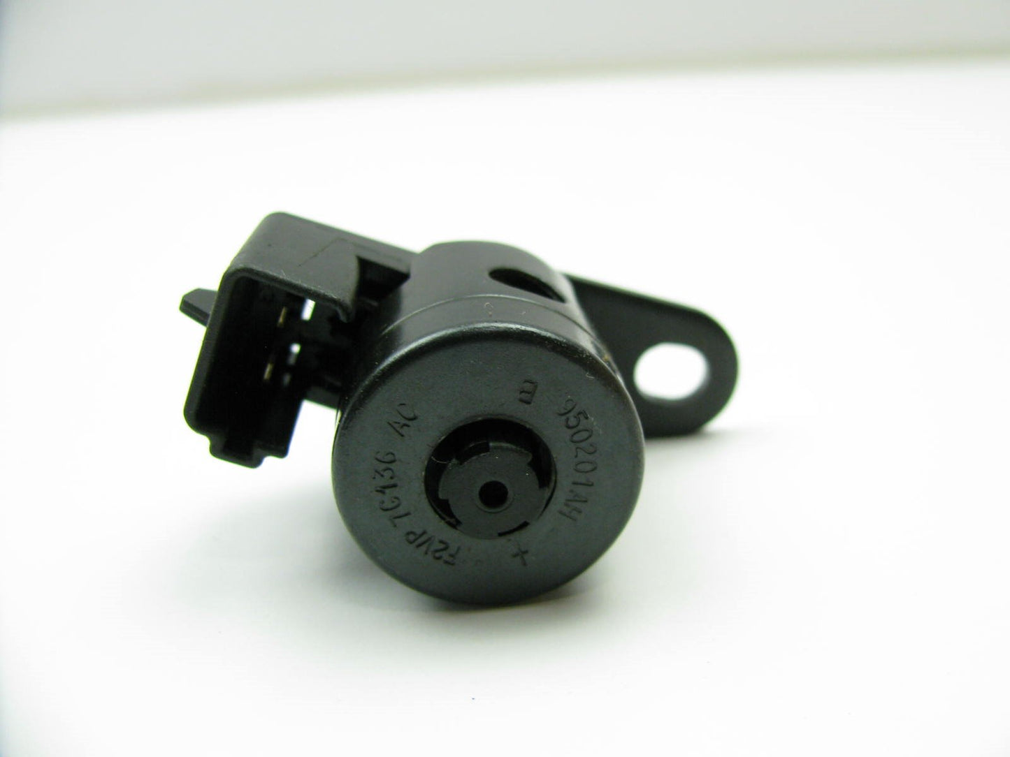 NEW - GENUINE OEM Ford F2VY-7G136-A Auto Trans Control Solenoid TCC AODE 4R70W