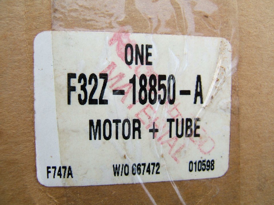 NEW - OEM Ford F32Z-18850-A Power Antenna Assembly For 1993-1997 Probe