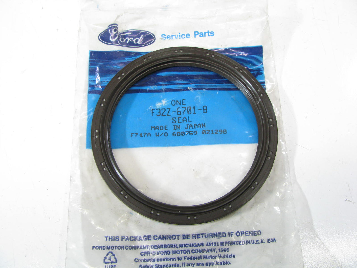 NEW - OEM Ford F32Z-6701-B Engine Crankshaft Seal Rear 1993-1997 Probe 2.0L-L4