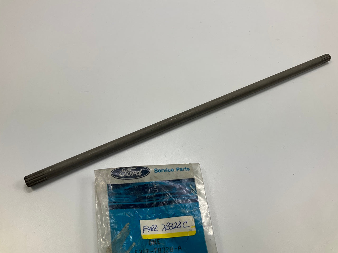 NEW - OEM Ford F32Z-7B328-A Automatic Transmission Pump Drive Shaft, CD4E LA4AEL