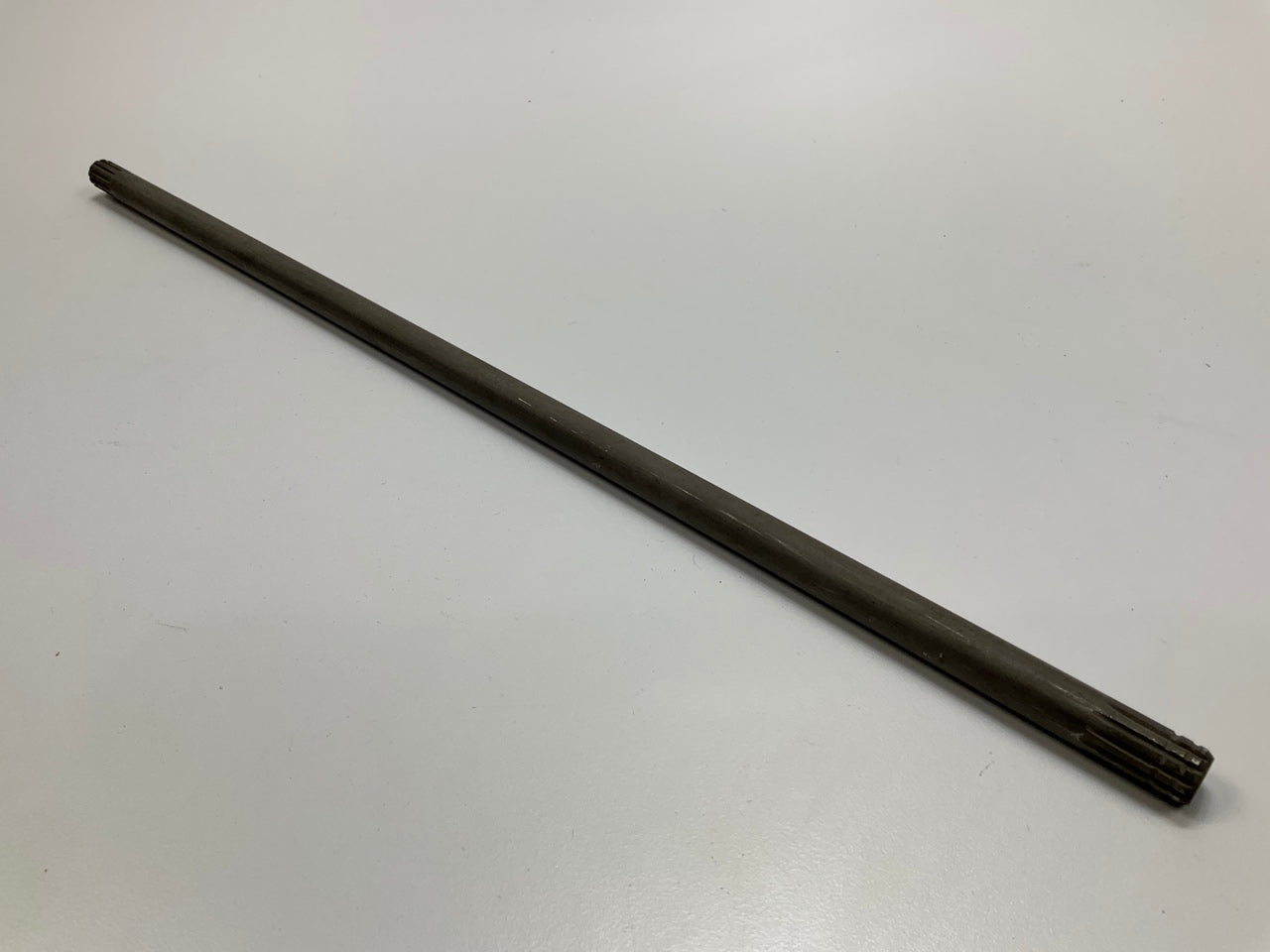 NEW - OEM Ford F32Z-7B328-A Automatic Transmission Pump Drive Shaft, CD4E LA4AEL