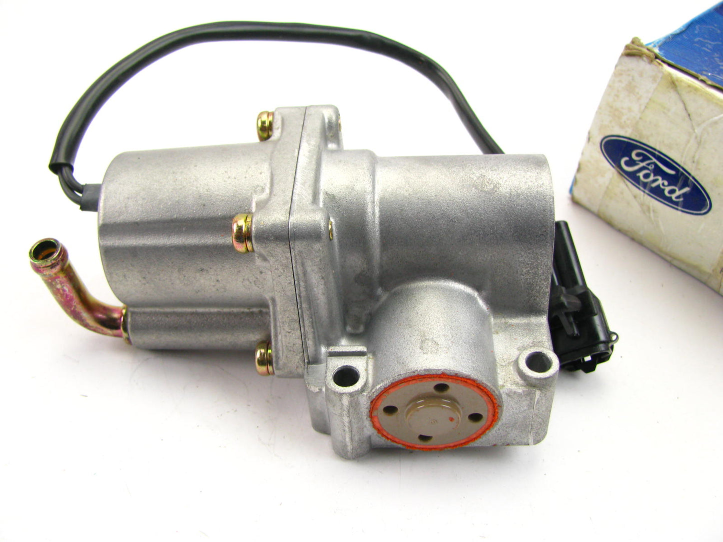 NEW - OEM Ford F32Z-9F715-A Idle Air Control Valve IAC For 93-95 Probe 2.0L M/T