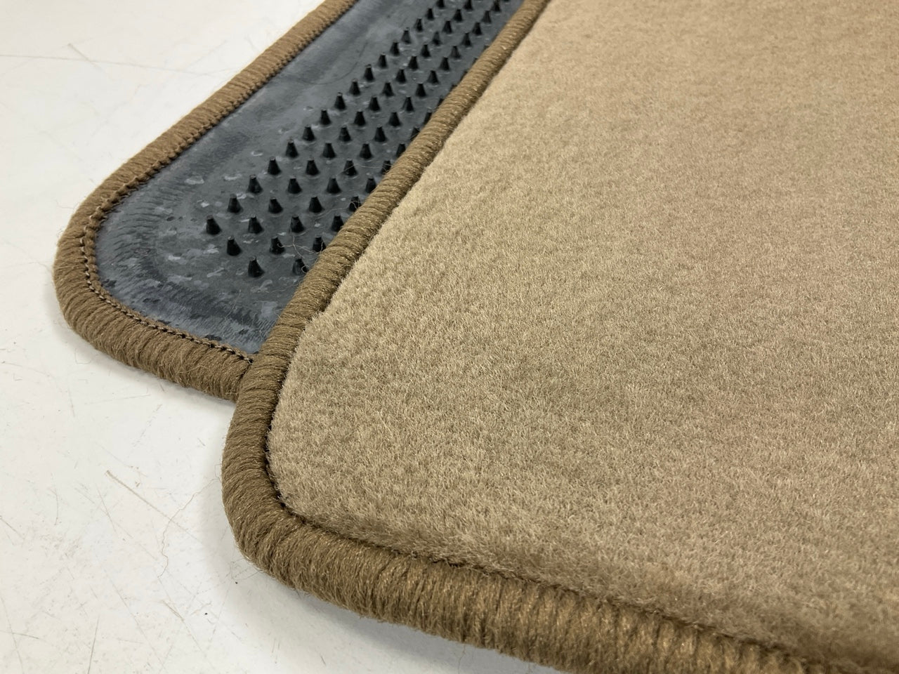 NOS OEM Ford F37J-9813087-C Floor Mats 1993-1994 Ford Explorer MONTEREY EDITION
