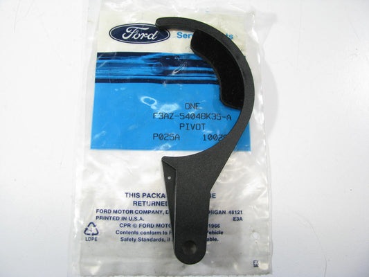 NEW - OEM Ford F3AZ-54048K35-A Ash Tray Housing Left Pivot 93-94 Crown Victoria