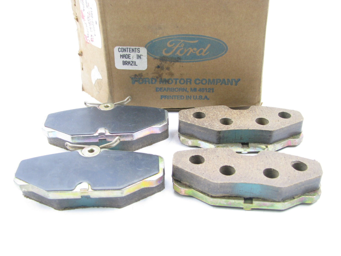 NEW GENUINE OEM Ford F3DZ-2200-A REAR Brake Pads 1993-07 Ford Taurus, Sable