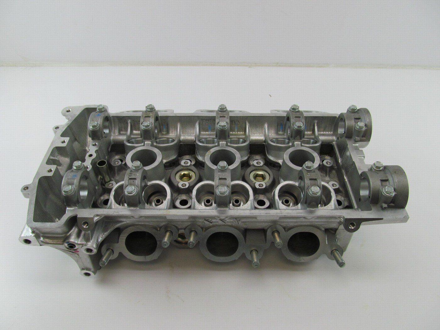 NOS OEM Ford F3DZ6049B Engine Bare Cylinder Head 93-95 Taurus 3.2L SHO RH Side