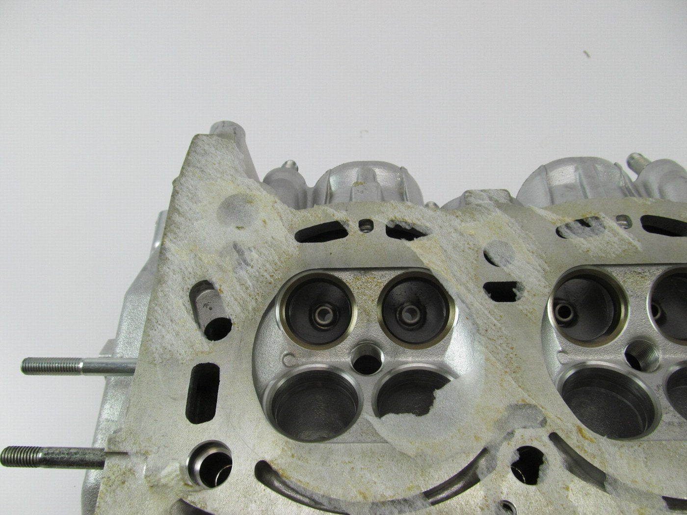 NOS OEM Ford F3DZ6049B Engine Bare Cylinder Head 93-95 Taurus 3.2L SHO RH Side