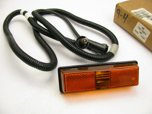 NEW OEM Ford 1993-1997 CF CFT Truck Marker Turn Signal Light, Right Passengers