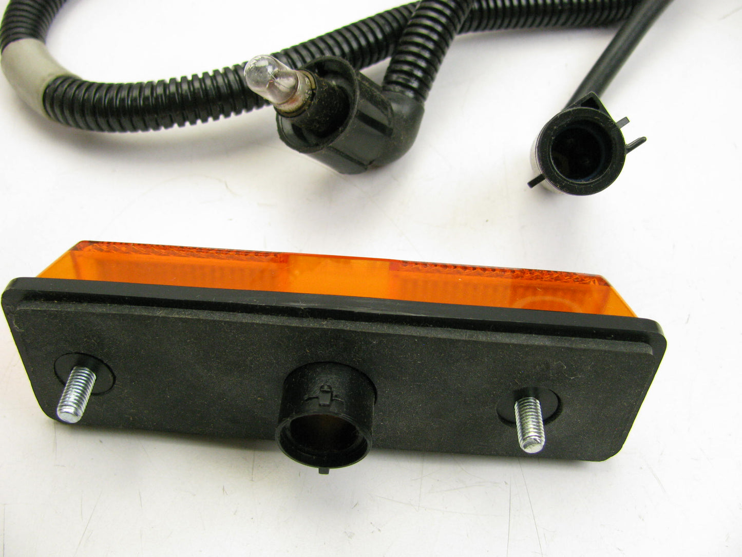 NEW OEM Ford 1993-1997 CF CFT Truck Marker Turn Signal Light, Right Passengers