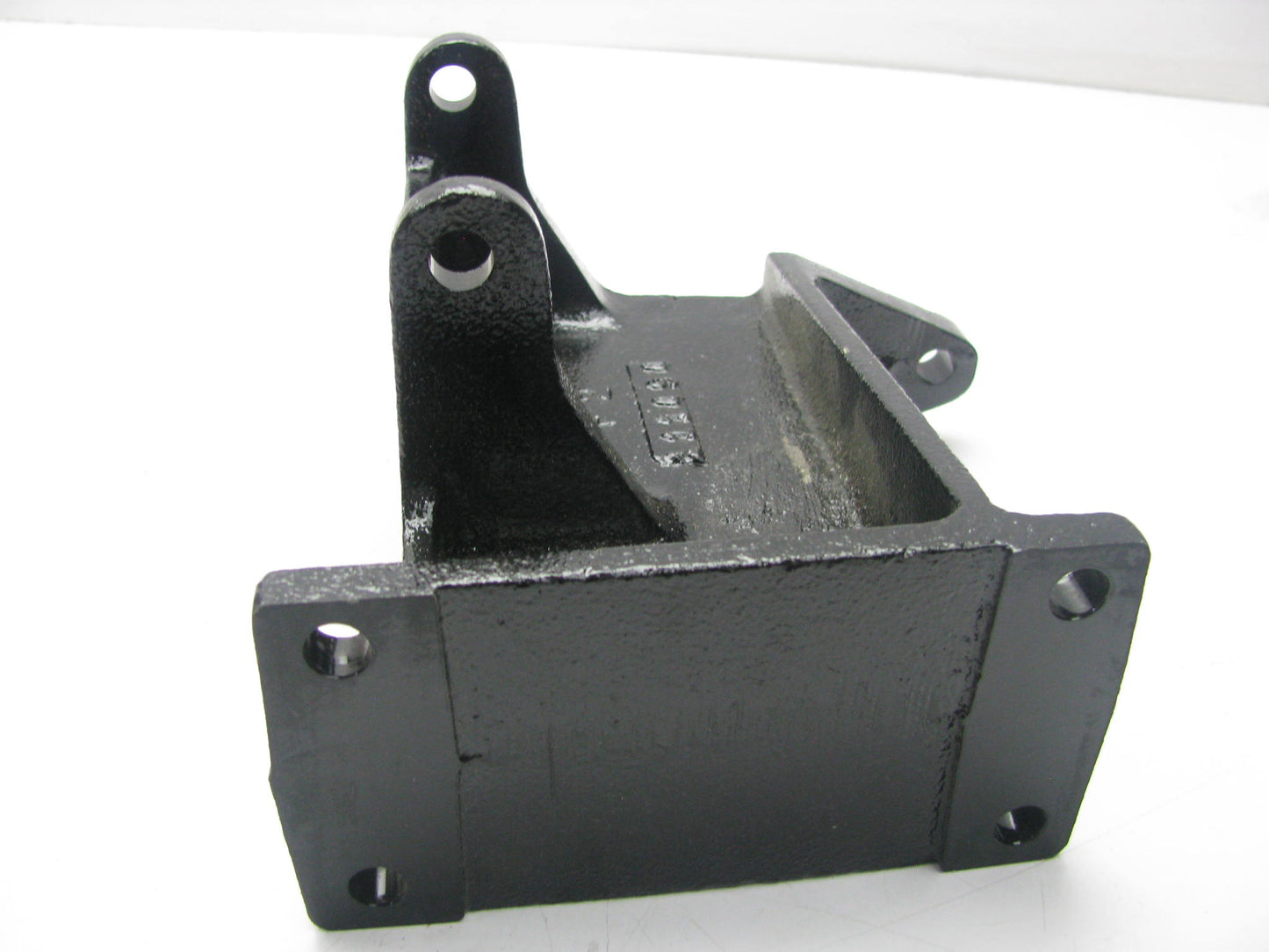 NEW - OEM Ford F3HZ-19B969-C Dealer Installed A/C Engine Installation KIt