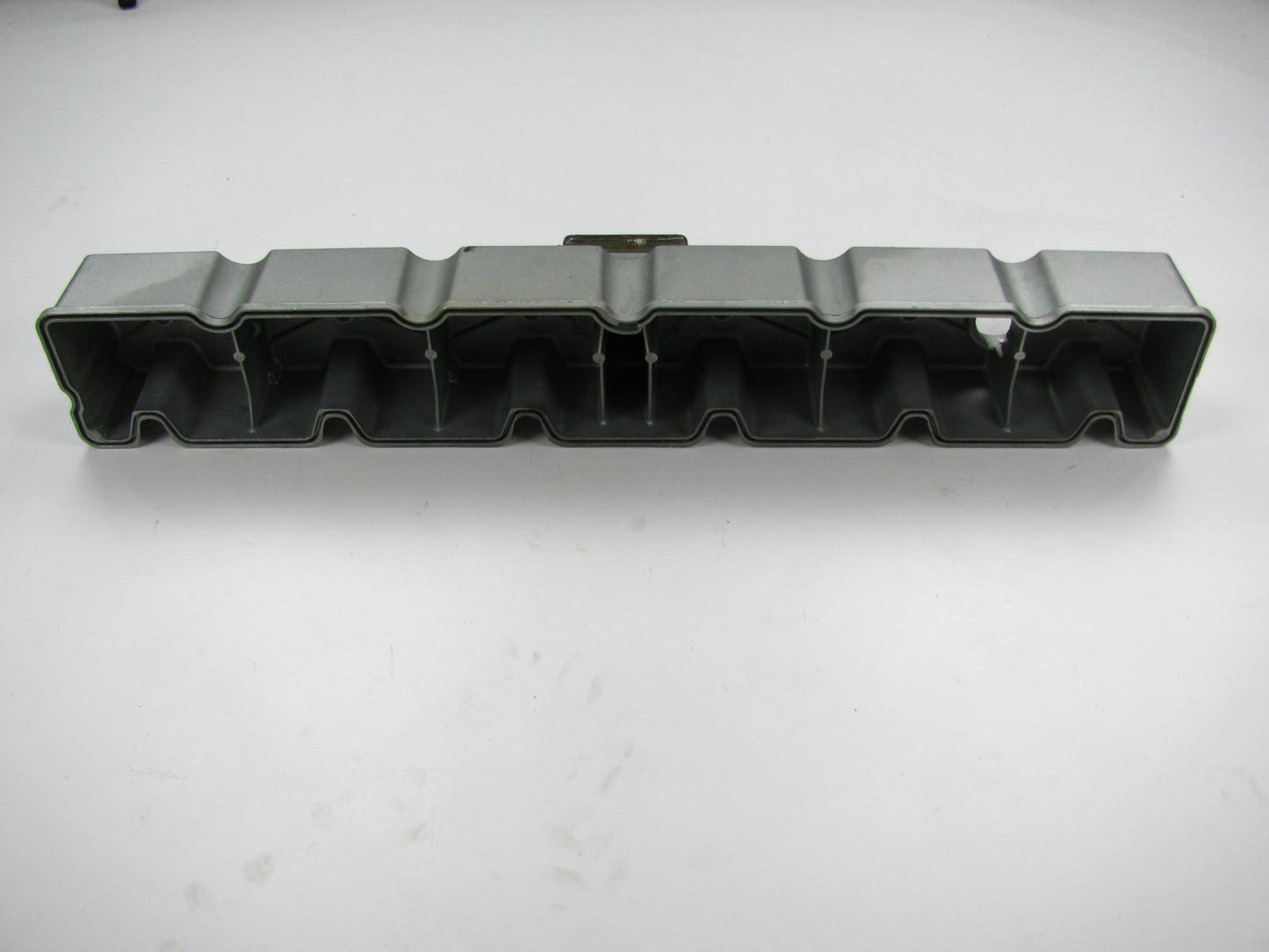 1990-1998 Cummins 8.3L ISC F800 L8000 DIESEL Ford Truck Inline-6 Valve Cover OEM