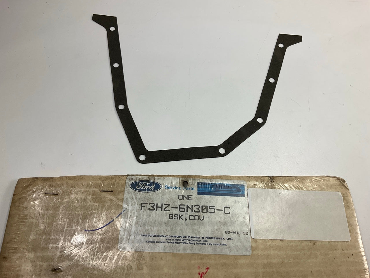 Ford F3HZ-6N305-C Crankshaft Rear Seal Retainer Plate Gasket - FD1460 8.3L-L6