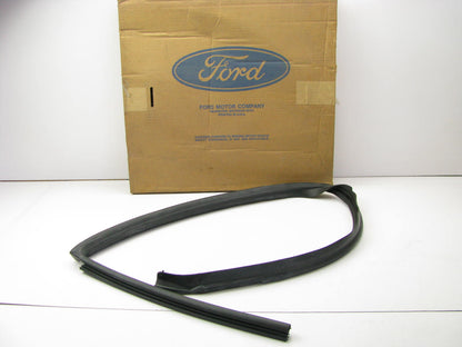 NEW - OEM Ford F3LY-6351822-B Front Right Drip Rail Molding Seal 93-98 Mark VIII