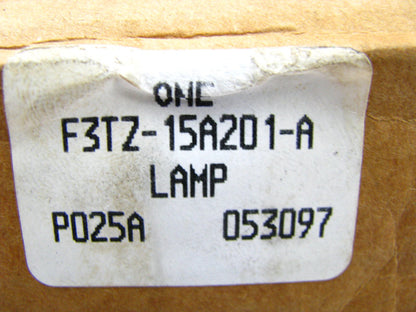 Ford F3TZ-15A201-A Front Right Passengers Side Reflector Corner Lamp Light