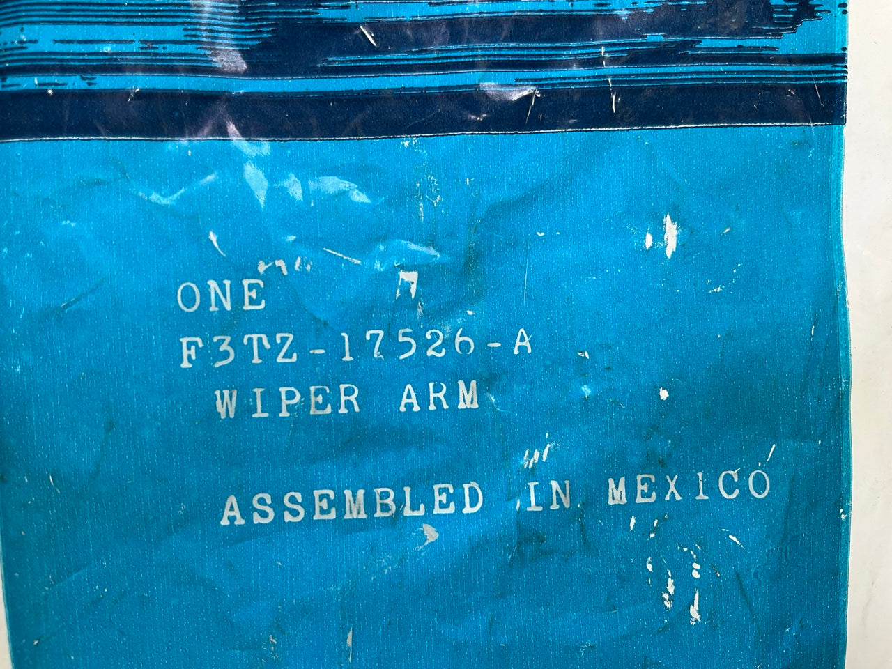 (2) GENUINE OEM F3TZ-17526-A Windshield Wiper Arm 1991-94 Ford Ranger, Explorer