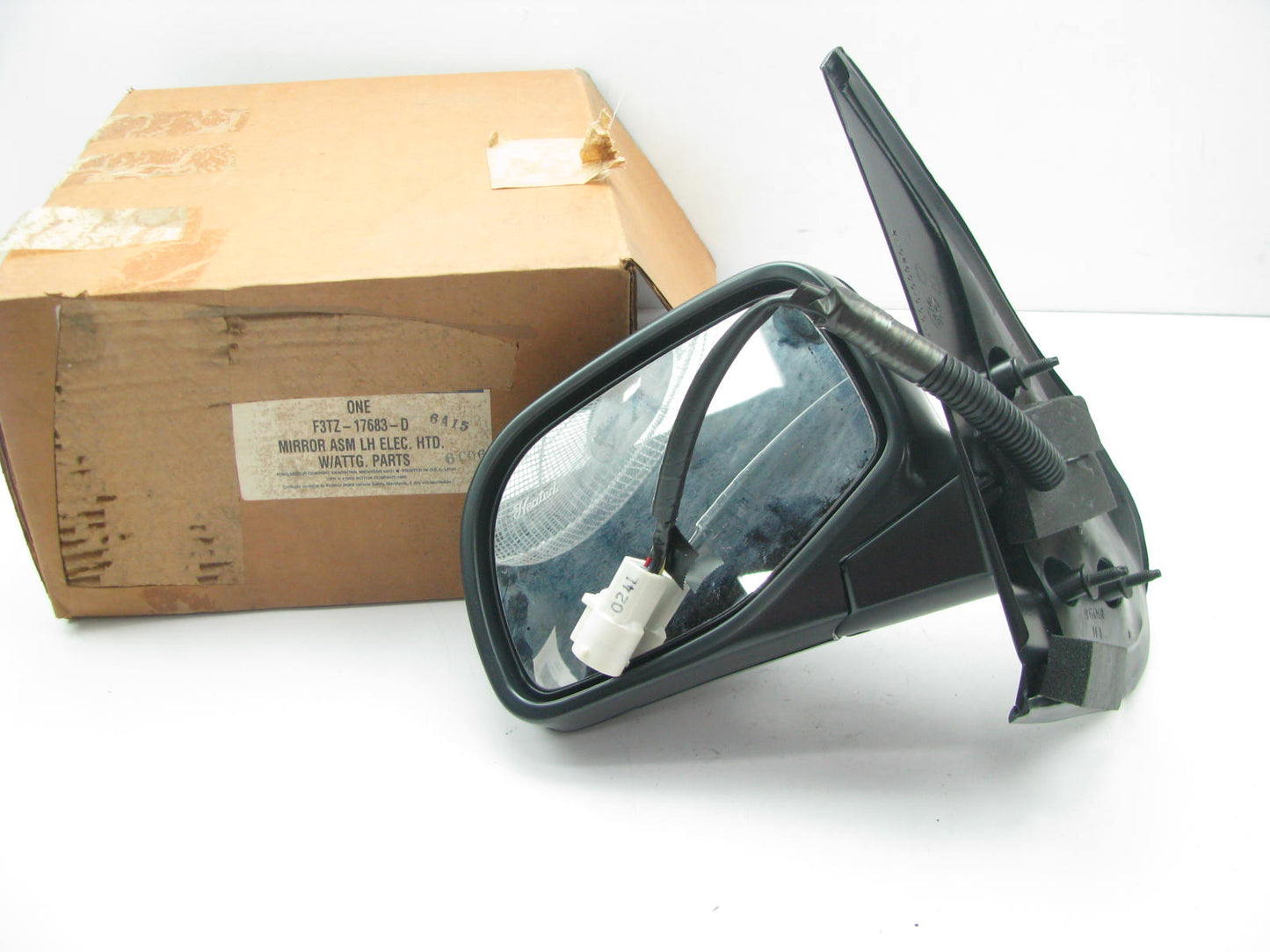 NOS - OEM F3TZ-17683-D 1993-1994 Ford Explorer Drivers Side LEFT Mirror - Heated