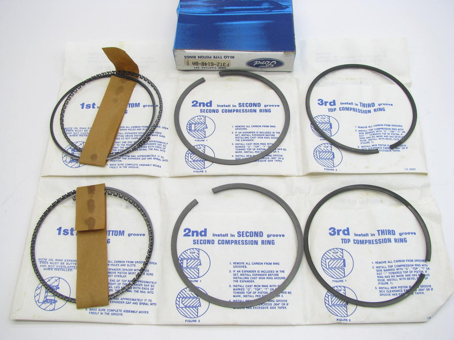 NOS OEM Ford F3TZ-6148-BA Piston Rings - DOES TWO PISTONS AS SHOWN