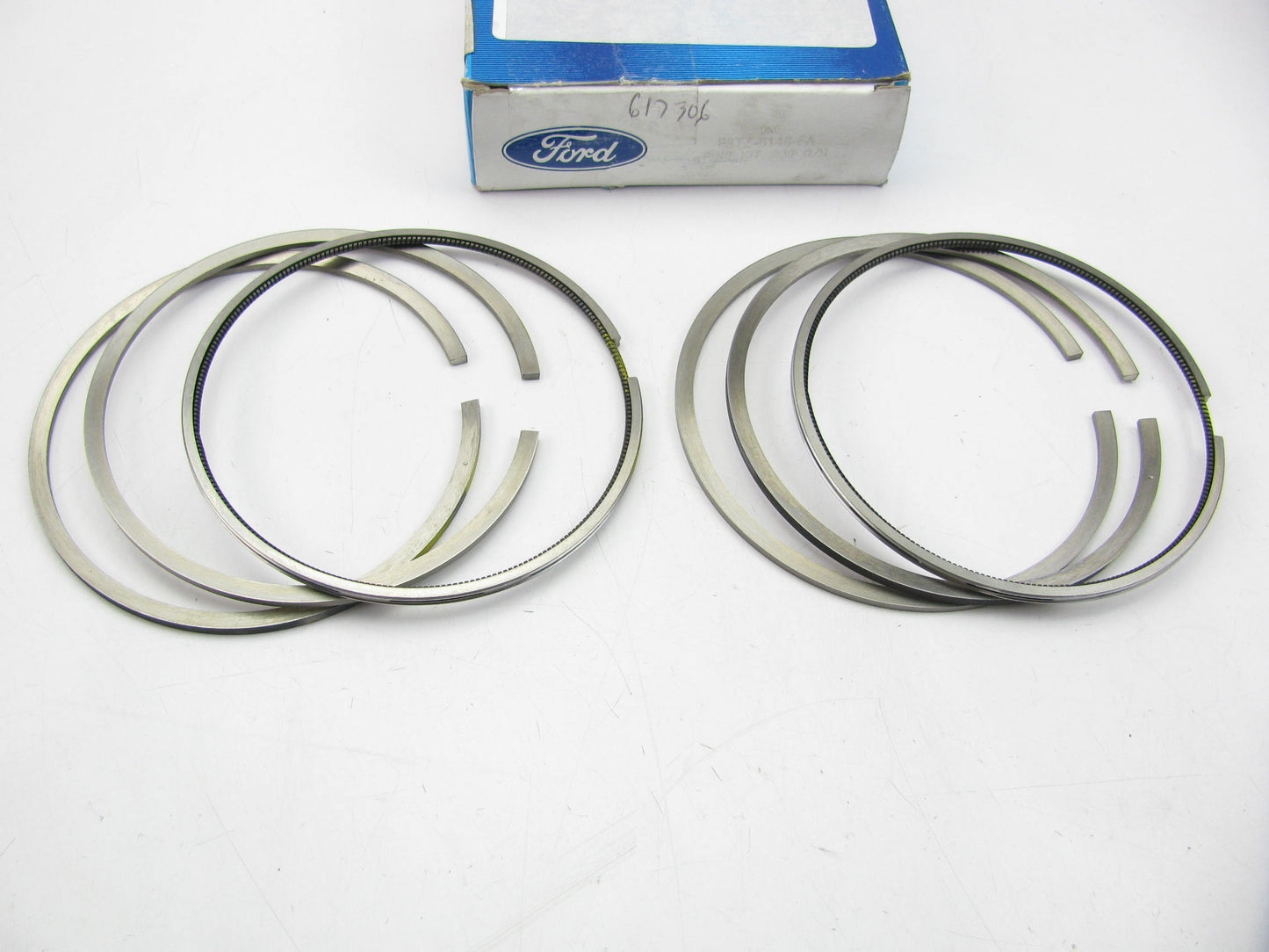 NEW - OEM Ford F3TZ-6148-FA Partial Piston Rings .030'' 1993-94 7.3L Turbo Diesel