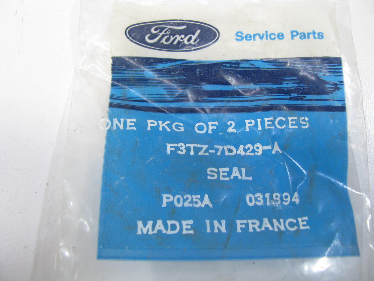 (2) NEW - OEM Ford F3TZ-7D429-A Transmission Intermediate Brake Drum Seal - A4LD