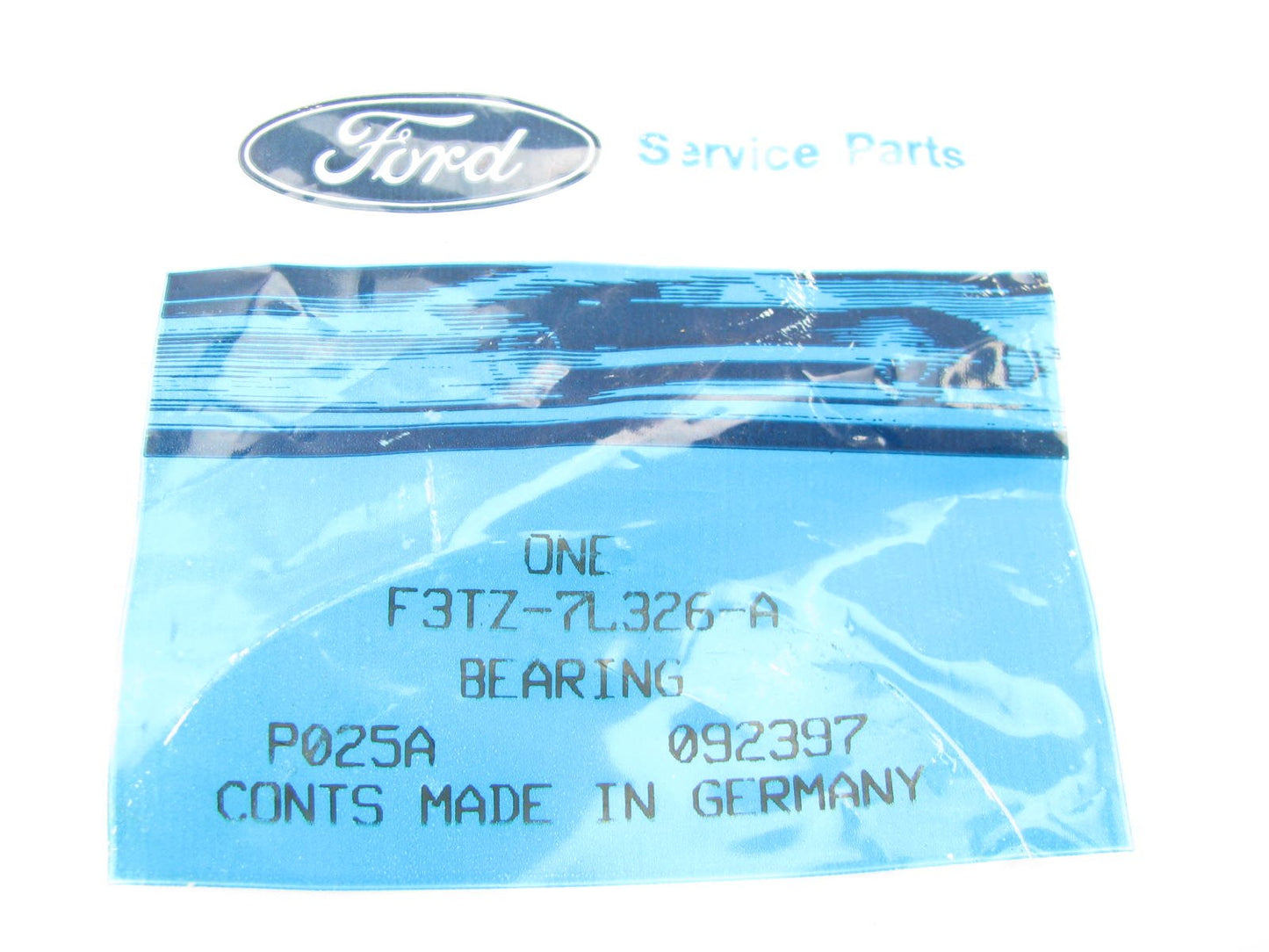 Ford F3TZ-7L326-A Center Support Front & Rear Washer 1995-1996 4R44E 5R55E