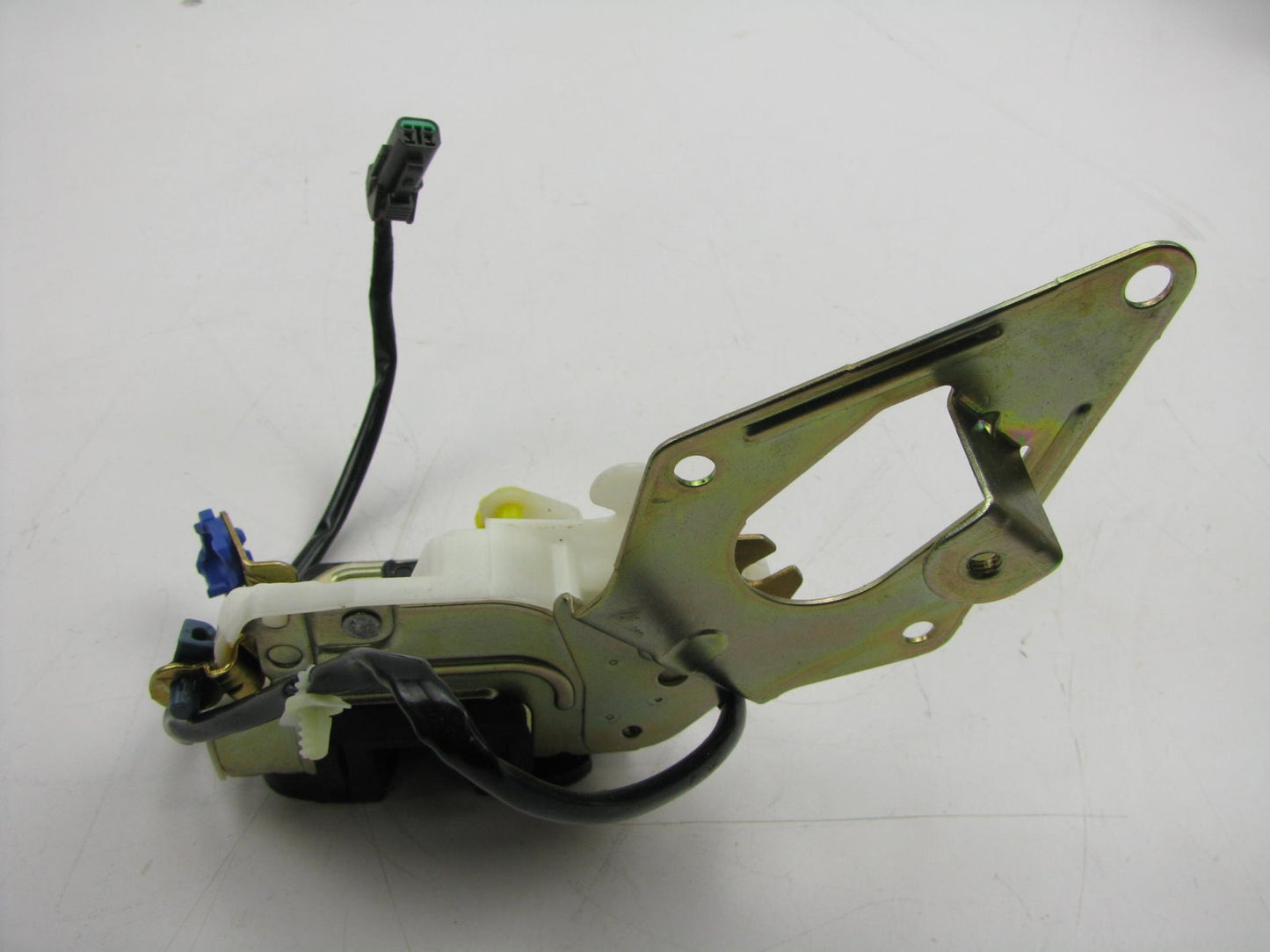 Ford F3XY-1221813-B Front LEFT Door Lock Latch Actuator For 93-95 Quest Villager