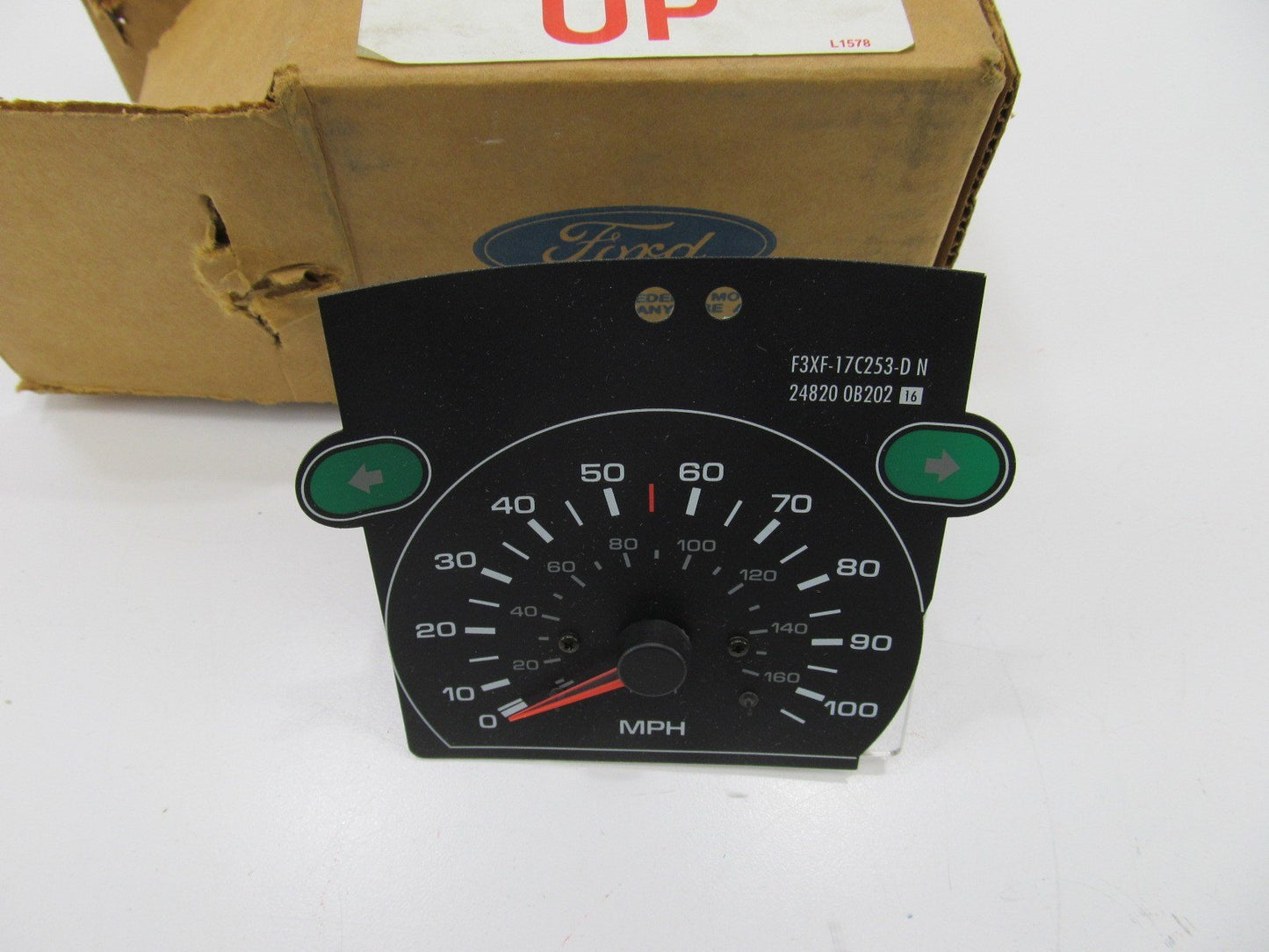 NOS OEM F3XY-17255-C Speedometer Gauge For 1993-1995 Mercury Villager, Quest